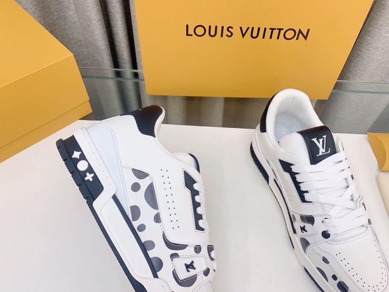 Louis Vuitton Trainer Sneaker